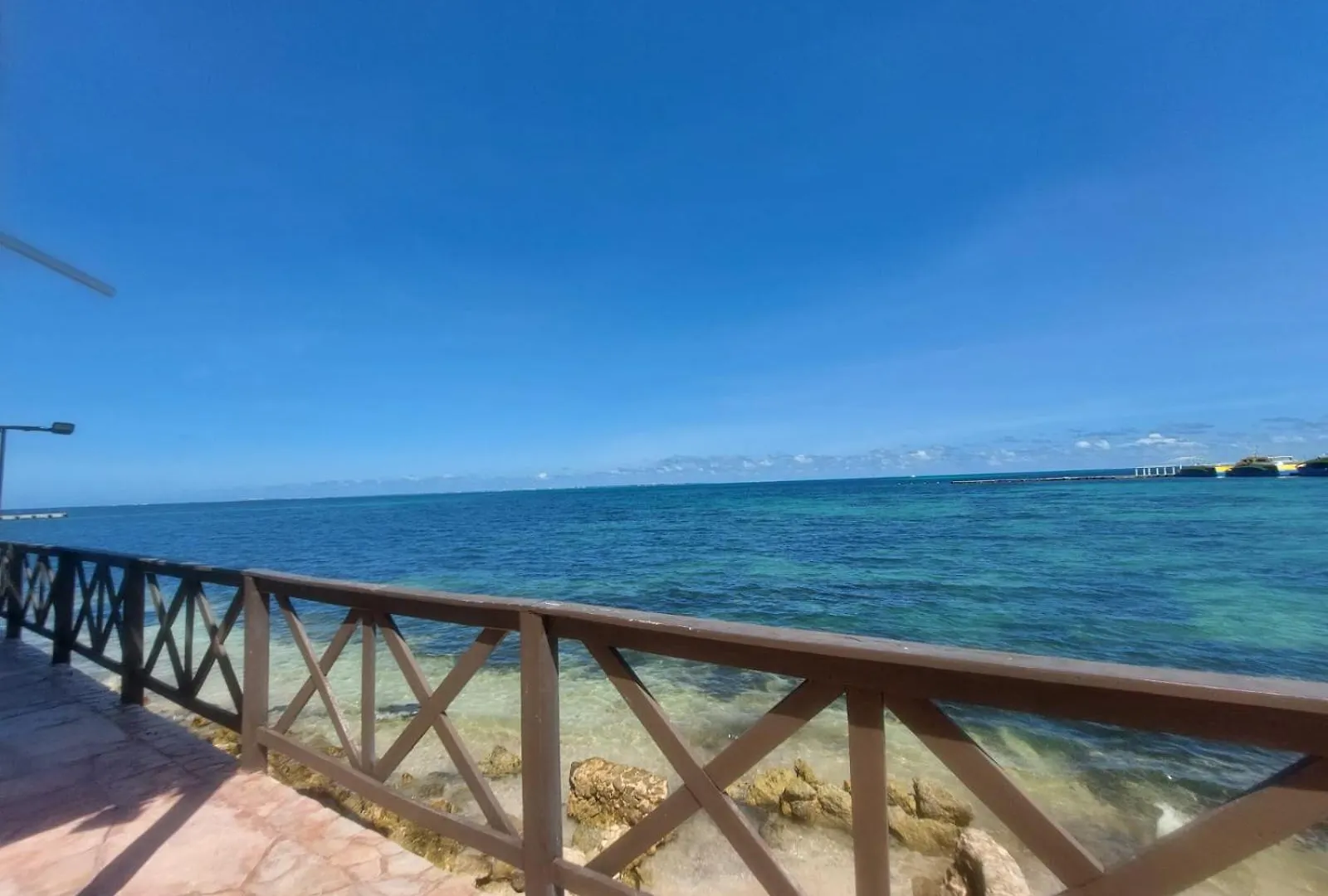 La Casa Del Sol Alojamiento A Unos Pasos Del Mar Cancún 0*,